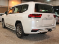 toyota-land-krozr-2024-small-1