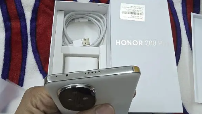 honr-2000-bro-512-gyga-1212-ram-nfs-albyaa-gdyd-llmbadl-big-0