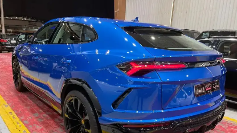 lamborghyny-aoros-2021-big-1