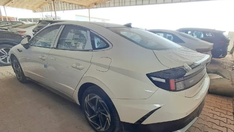 hyonday-sonata-kmfort-2025-big-3