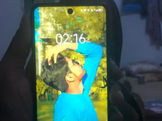 تكنو سبارك 20 8+256 كل شيء سليم، واقي الشاشة جيد، لا يوجد خدش