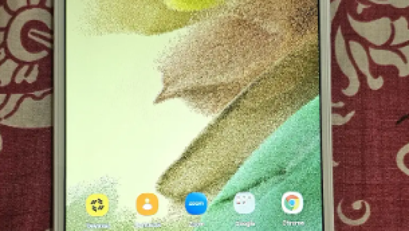 samsong-a7-layt-4g-maa-oay-fay-big-1