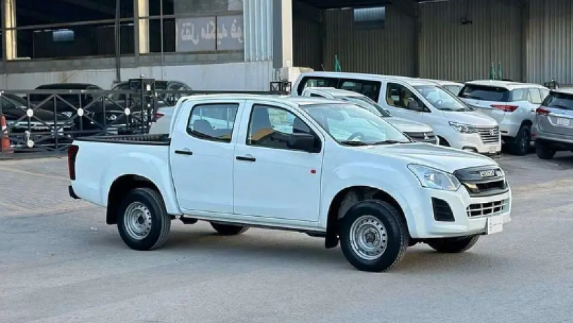 aysozo-ghmartyn-2019-dbl-isuzu-double-cab-2019-4wd-big-2
