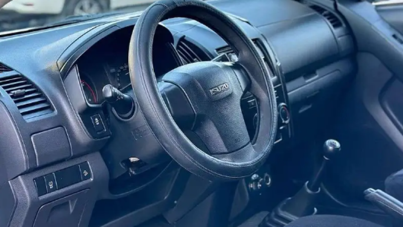 aysozo-ghmartyn-2019-dbl-isuzu-double-cab-2019-4wd-big-4