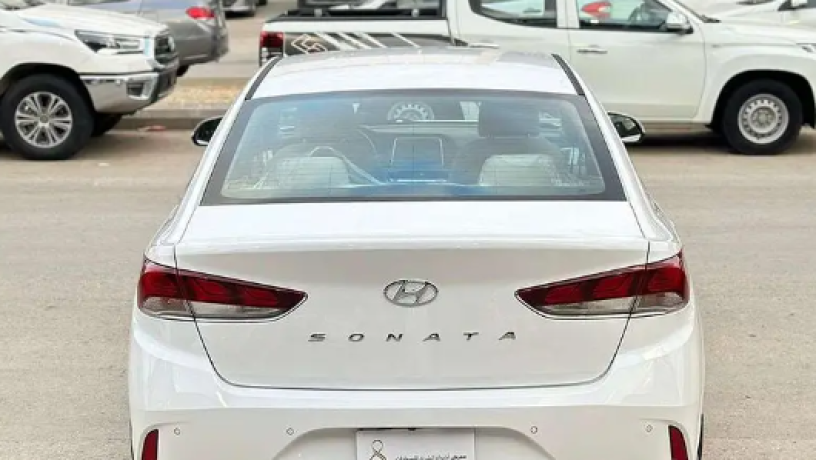 honday-sonata-2019-mkhzn-hyundai-sonata-2019-stored-big-4