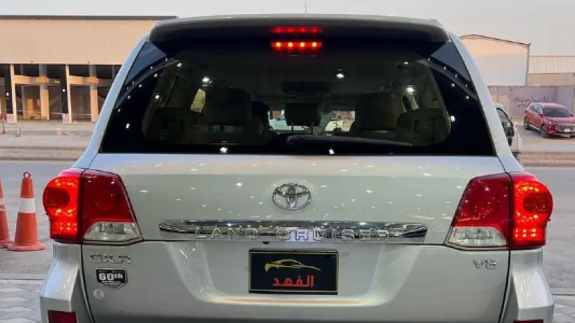 toyota-gy-aks-ar-2015-fl-kaml-toyota-gxr-2015-full-big-4