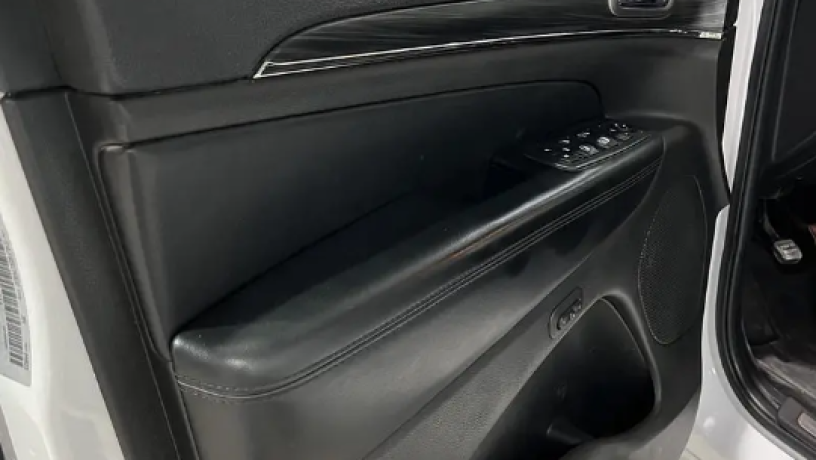 gyb-grand-shyroky-2019-fl-kaml-2019-jeep-grand-cherokee-s-big-3
