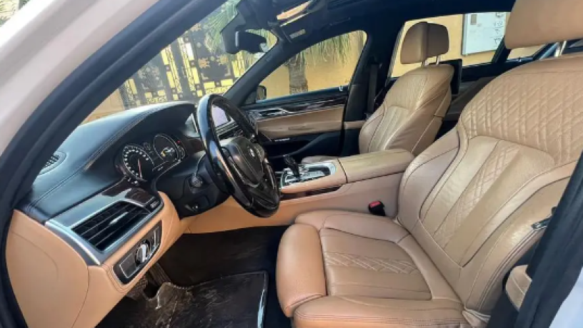 by-am-dblyo-740li-2016-bmw-740li-2016-big-2