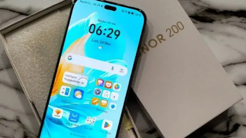 honr-200-layt-5g-256-gygabayt-8-gygabayt-big-1