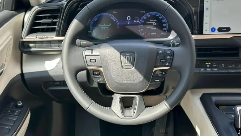 toyota-kraon-2025-brymyom-big-3
