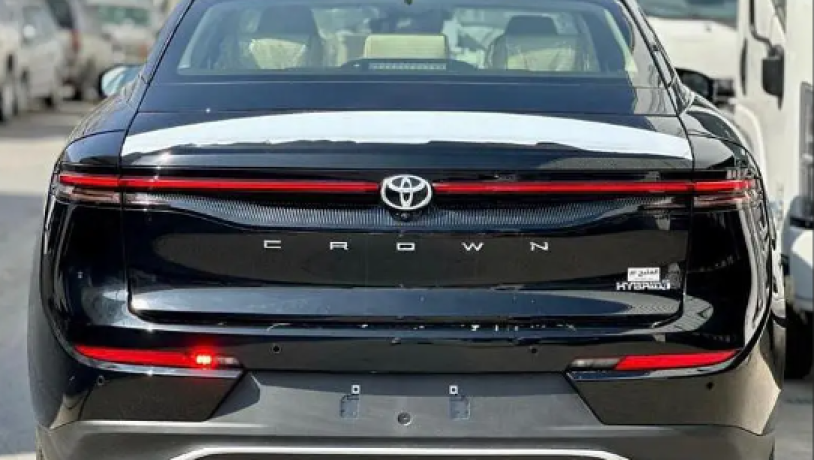 toyota-kraon-2025-brymyom-big-2