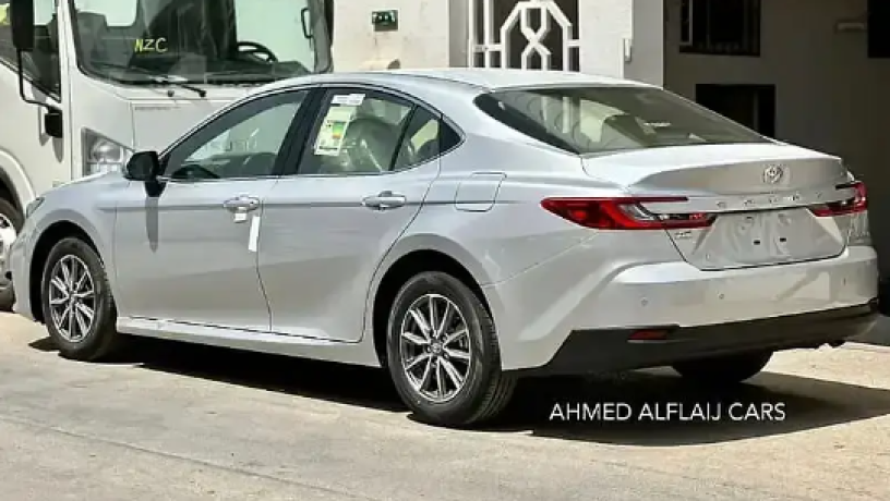 toyota-kamr-2025-e-bnzyn-big-1