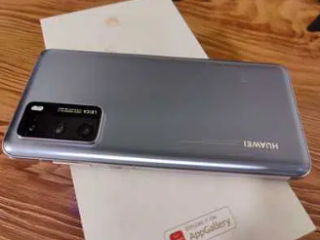 هواوي بي 40 (5G) ثنائي الشريحة، 128 جيجابايت، فضي