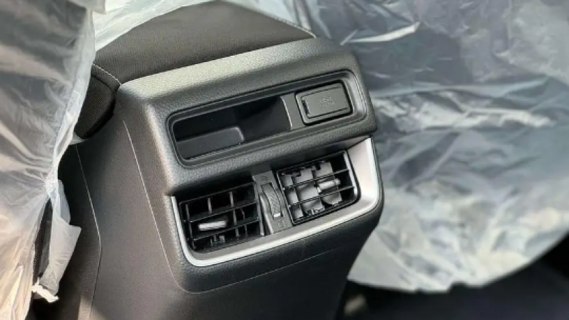 aysozo-dymaks-2024-fl-kaml-isuzu-dmax-2024-full-big-3