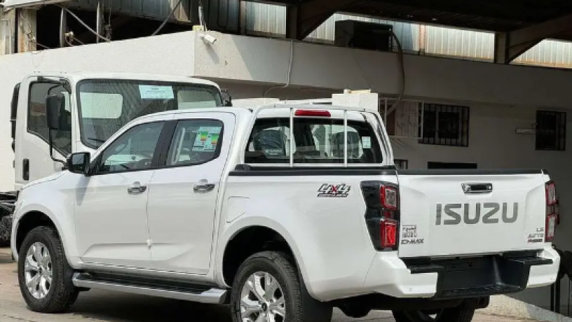 aysozo-dymaks-2024-fl-kaml-isuzu-dmax-2024-full-big-1