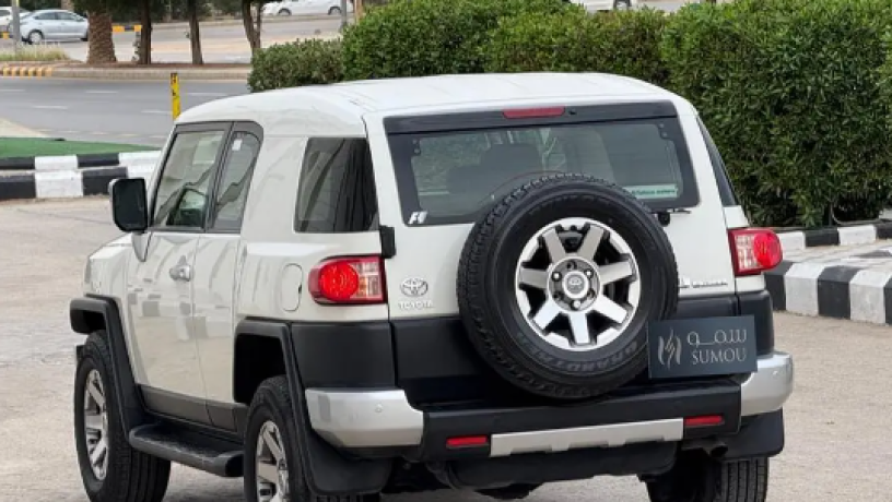 toyota-af-gy-2022-mstaaml-used-2022-toyota-fj-big-2