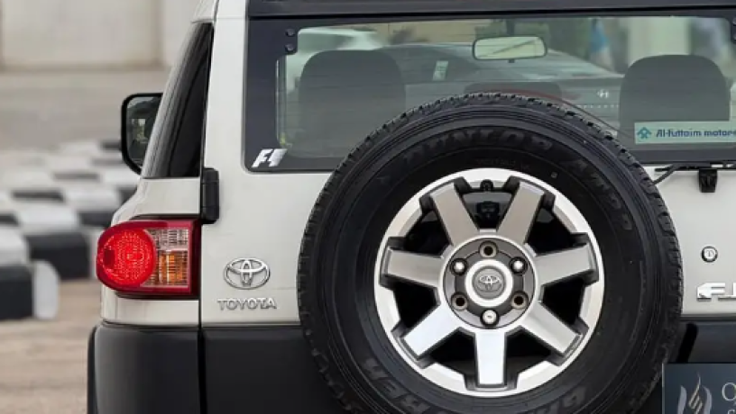 toyota-af-gy-2022-mstaaml-used-2022-toyota-fj-big-3