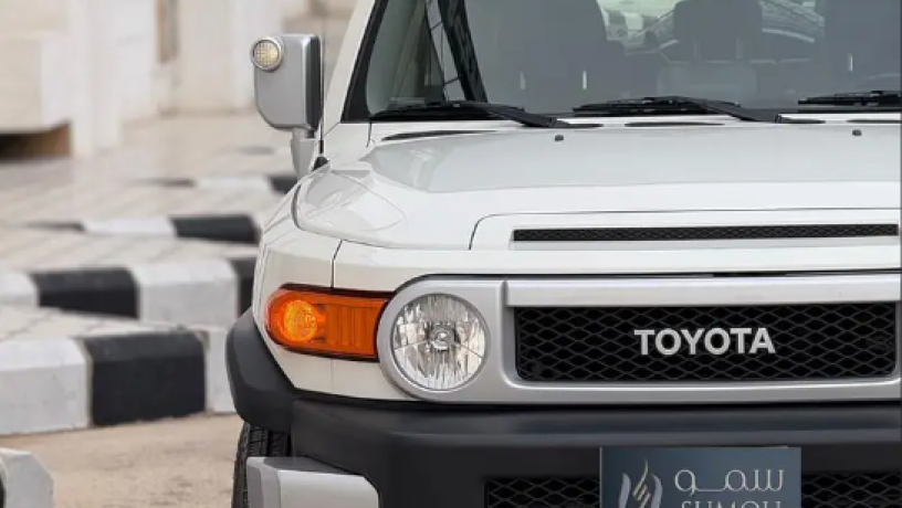 toyota-af-gy-2022-mstaaml-used-2022-toyota-fj-big-1