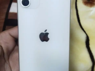 ايفون 11