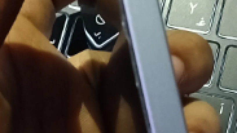 iphone-14-with-box-and-cable-big-6