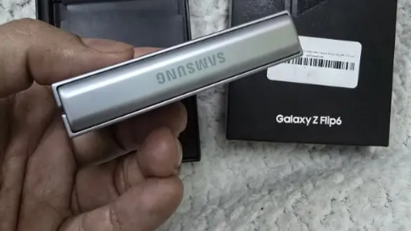 hatf-samsong-glaksy-zflip-6-saa-256-gygabayt-othakr-osol-aashoayy-12-gygabayt-big-2