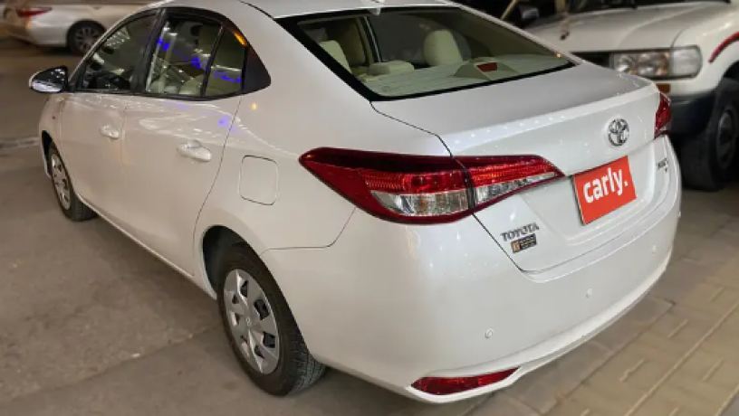 toyota-yarys-2021-big-2