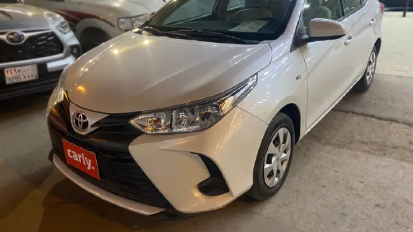 toyota-yarys-2021-big-1